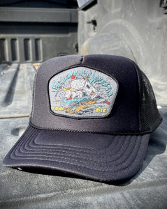 SQUEALIN TRUCKER | BLACK